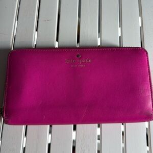 Kate Spade Brynn Zip-Around  leather Wallet